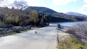 Parkplatz und Beginn der Wanderstrecke zu den Wasserfällen Kefalonias